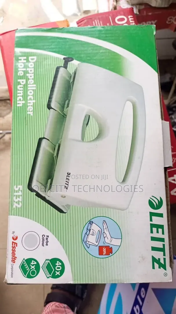 Leitz 4 Hole Paforator Punch