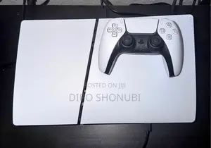 Play Station 5 Slim 1 Tb