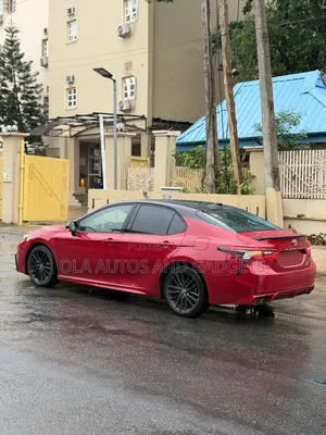 Toyota Camry XSE 2021 Red