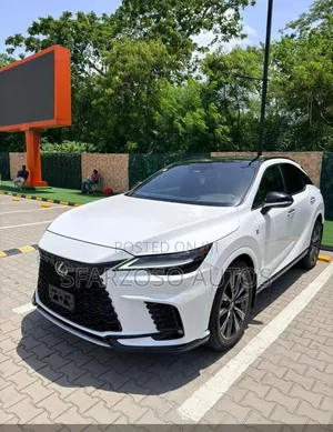 Lexus RX 2023 White