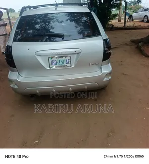 Pontiac Vibe Automatic 2003 Silver