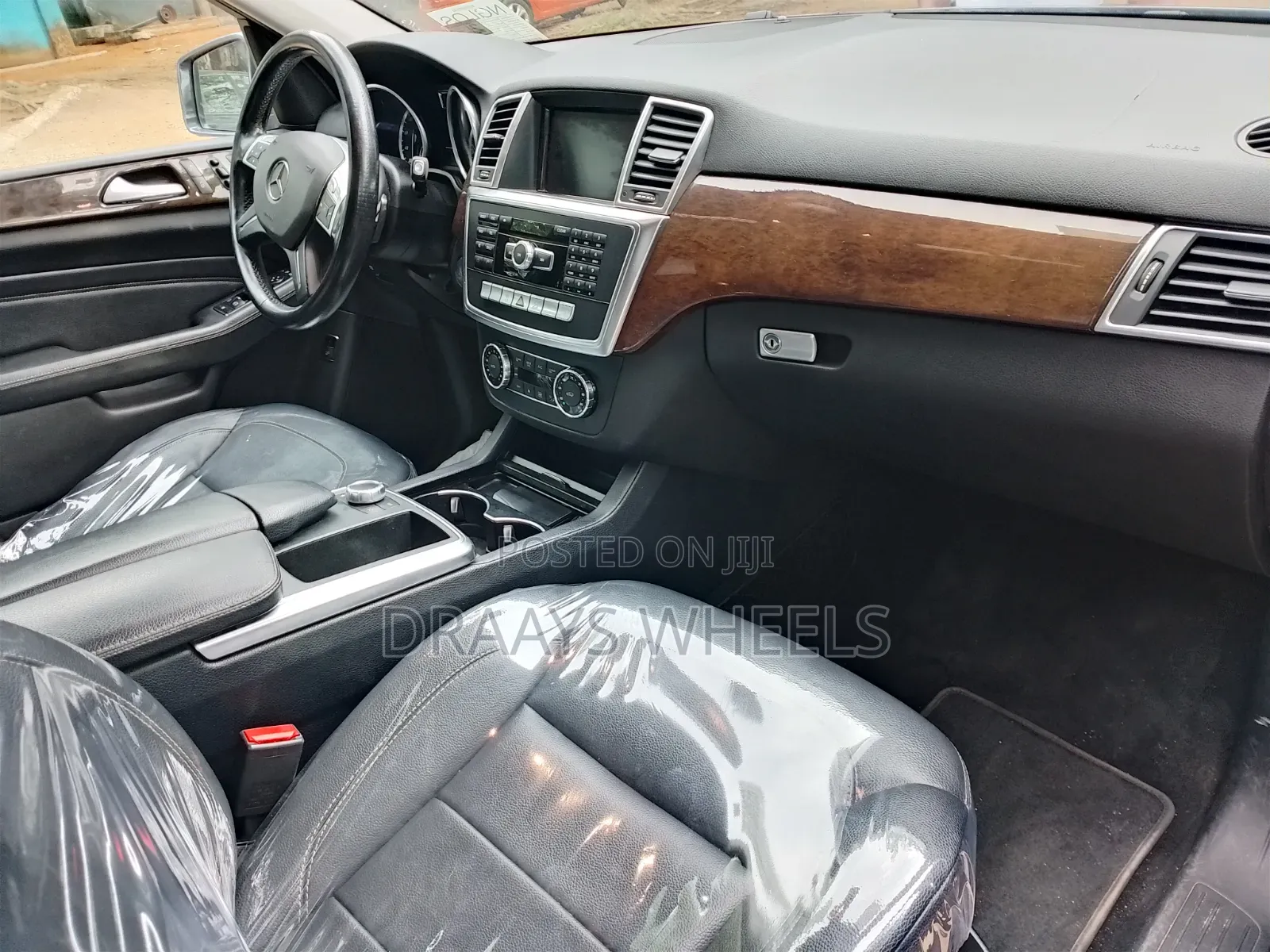 Mercedes-Benz M Class 2012 Gray