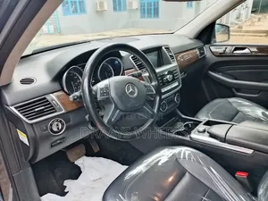 Mercedes-Benz M Class 2012 Gray