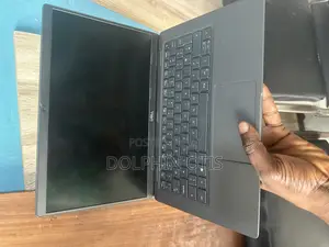 Laptop Dell Latitude 7320 16GB Intel Core i7 SSD 256GB