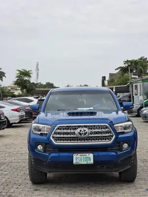 Toyota Tacoma 2022 Blue