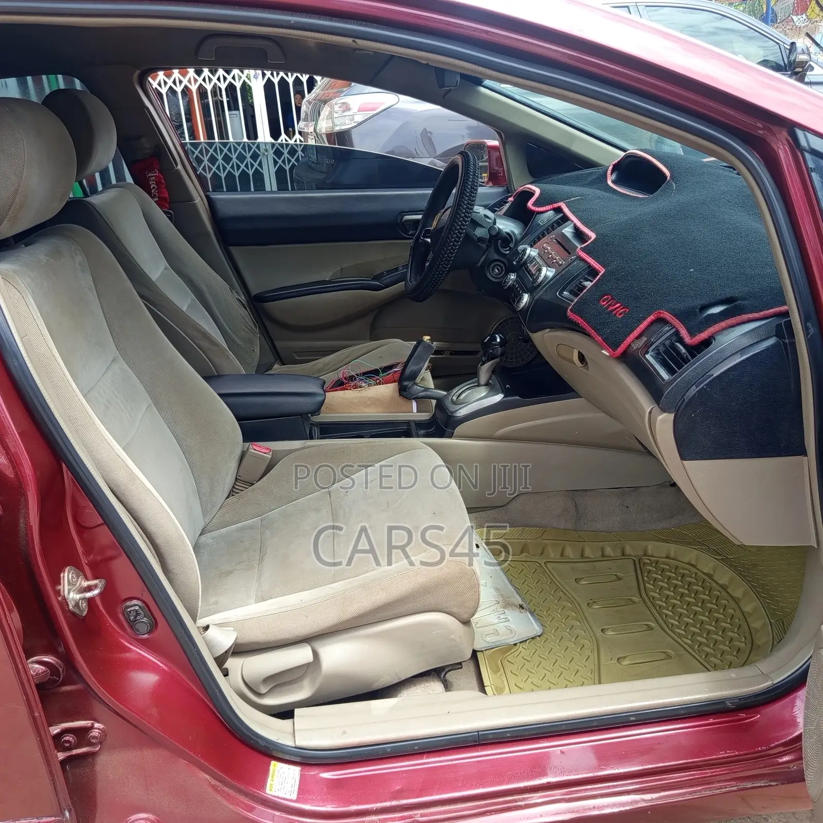 Honda Civic 2010 Red