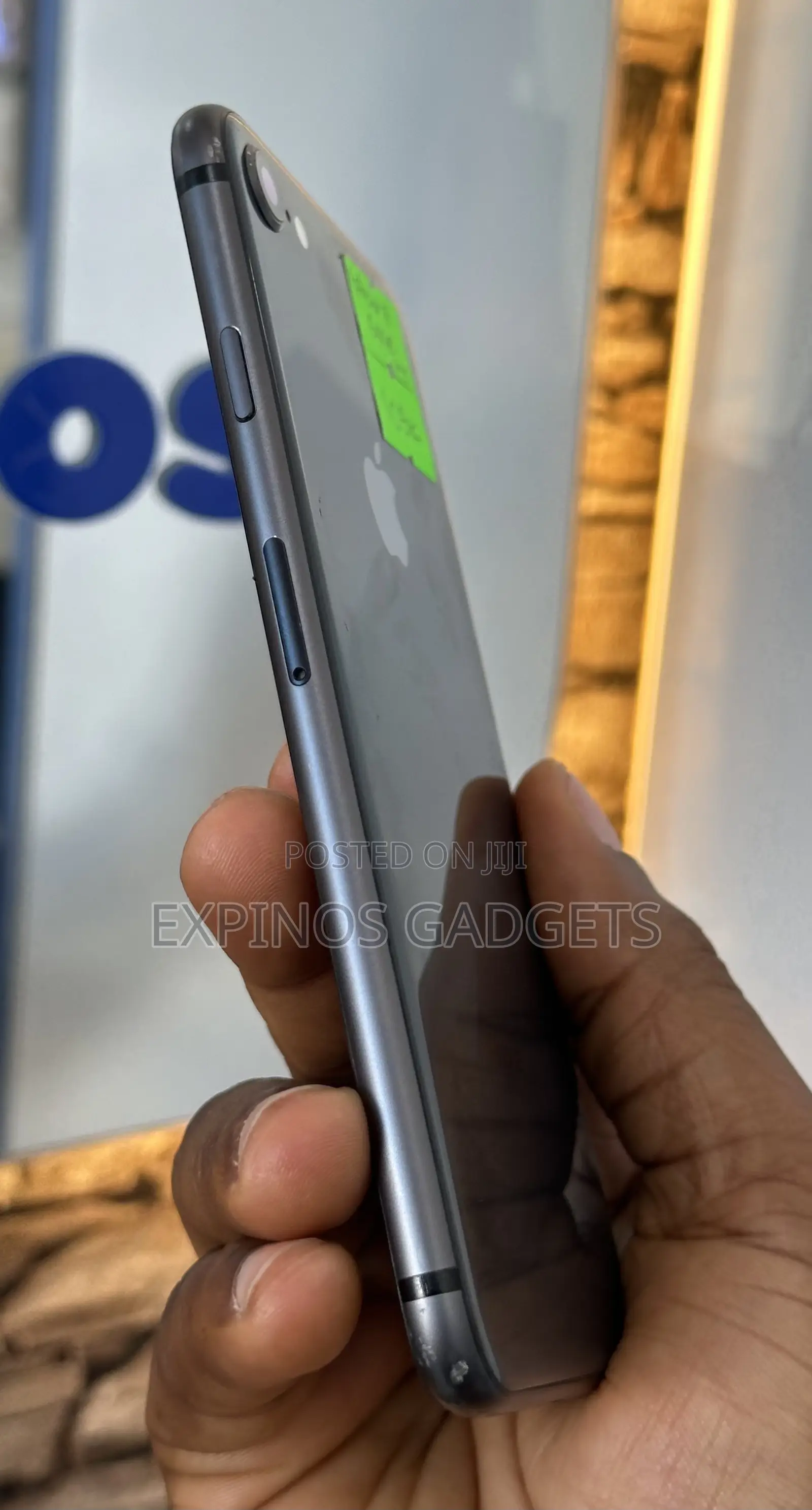 Apple iPhone 8 64 GB Black