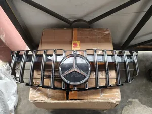 Front Grill Gt GLK 2011