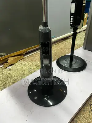 Qasa Rechargeable Standing Fan With Panel