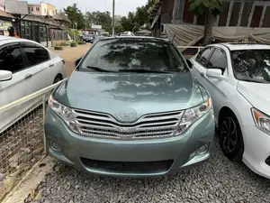Toyota Venza 2010 Green