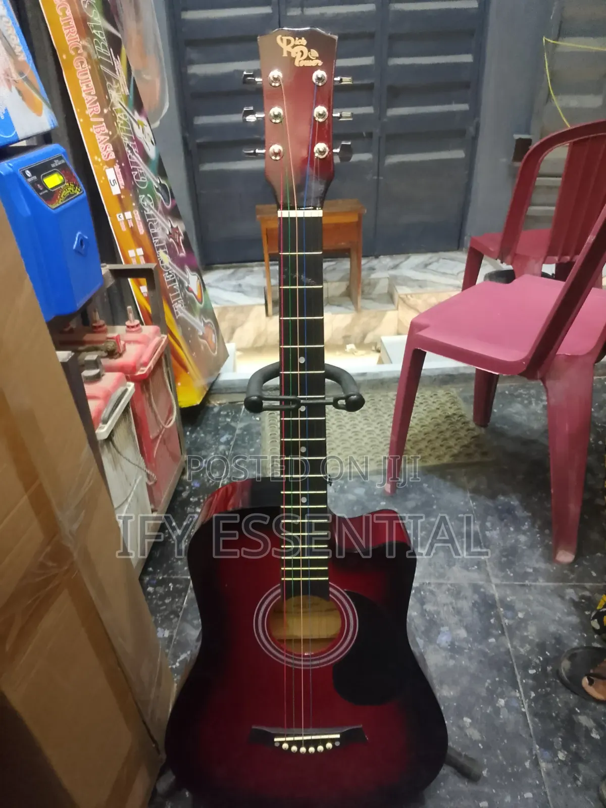 Size 38 Box Guitar