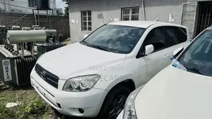 Toyota RAV4 2007 White