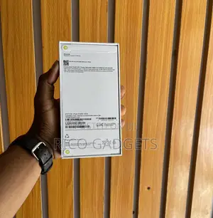 New Apple iPhone 16 128 GB White