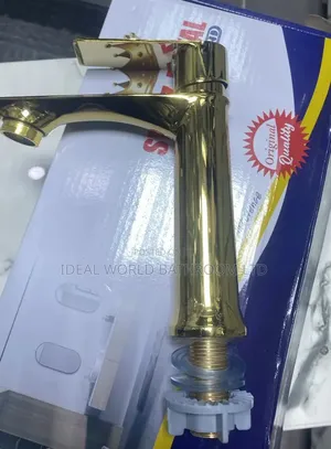 Basin Mixer Tap Short Gold