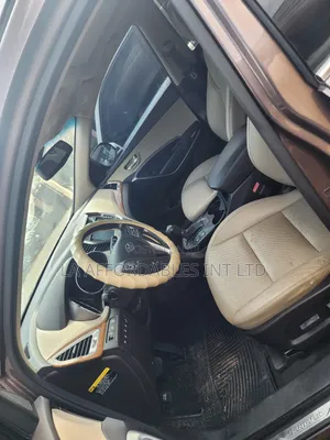Hyundai Santa Fe Limited AWD 2016 Brown