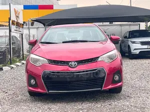 Toyota Corolla 2015 Red