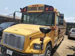 Freightliner Champion 2007 Yellow