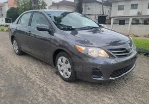 Toyota Corolla 2013 Gray