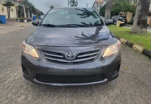 Toyota Corolla 2013 Gray