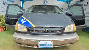 Toyota Sienna 2000 Blue