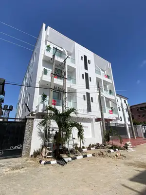2bdrm Apartment in Ikate, Lekki, Lagos for sale