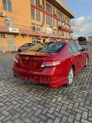 Toyota Camry SE 4dr Sedan (2.5L 4cyl 6AM) 2010 Red