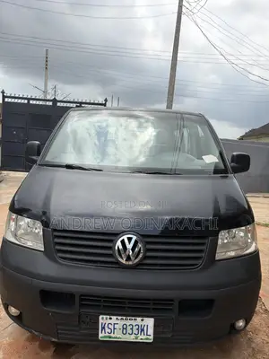 Volkswagen Transporter 2012 Black