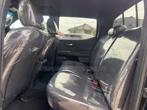 Toyota Tacoma TRD Off Road 2017 Black