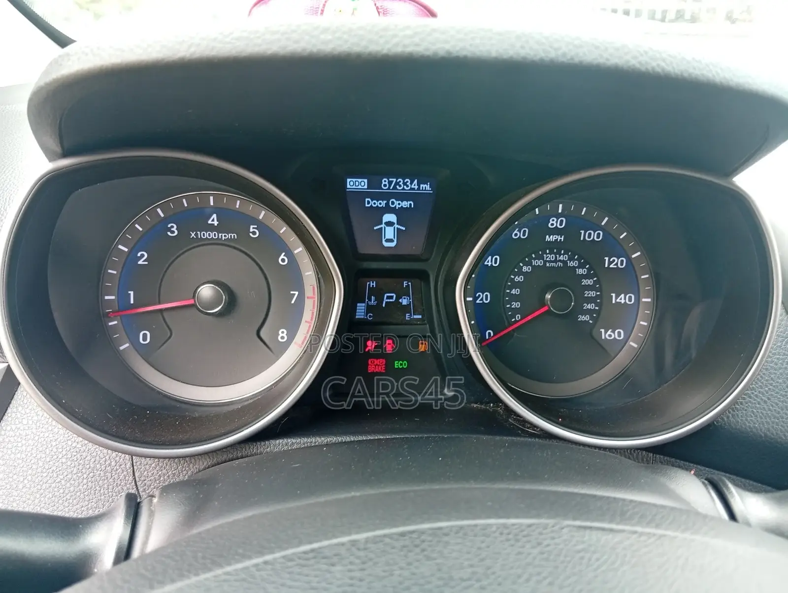 Hyundai Elantra 2015 Red