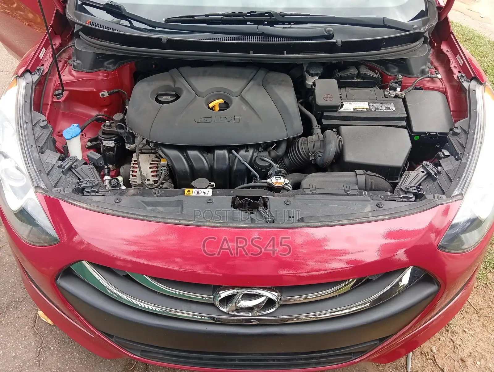 Hyundai Elantra 2015 Red
