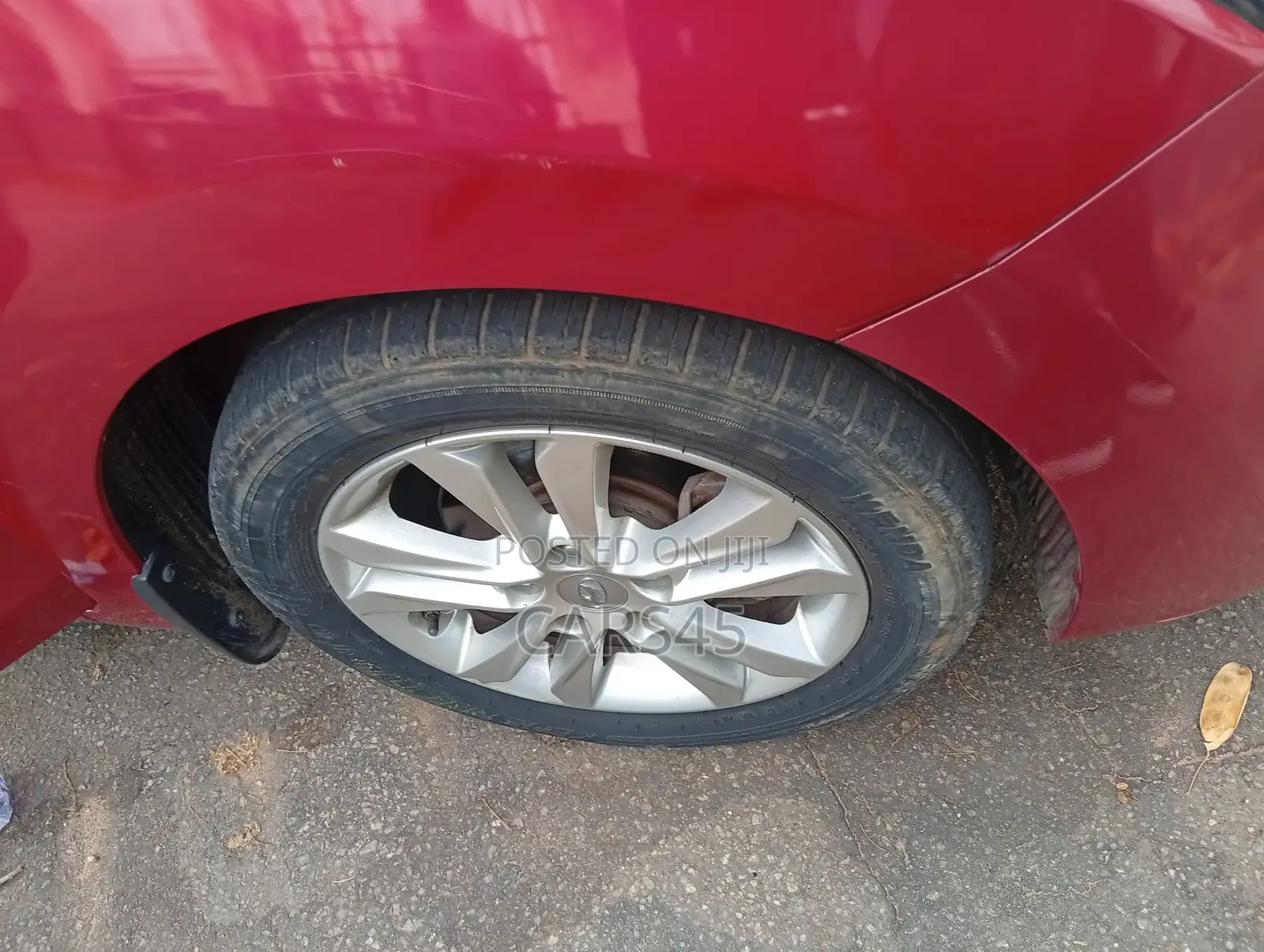 Hyundai Elantra 2015 Red