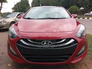 Hyundai Elantra 2015 Red