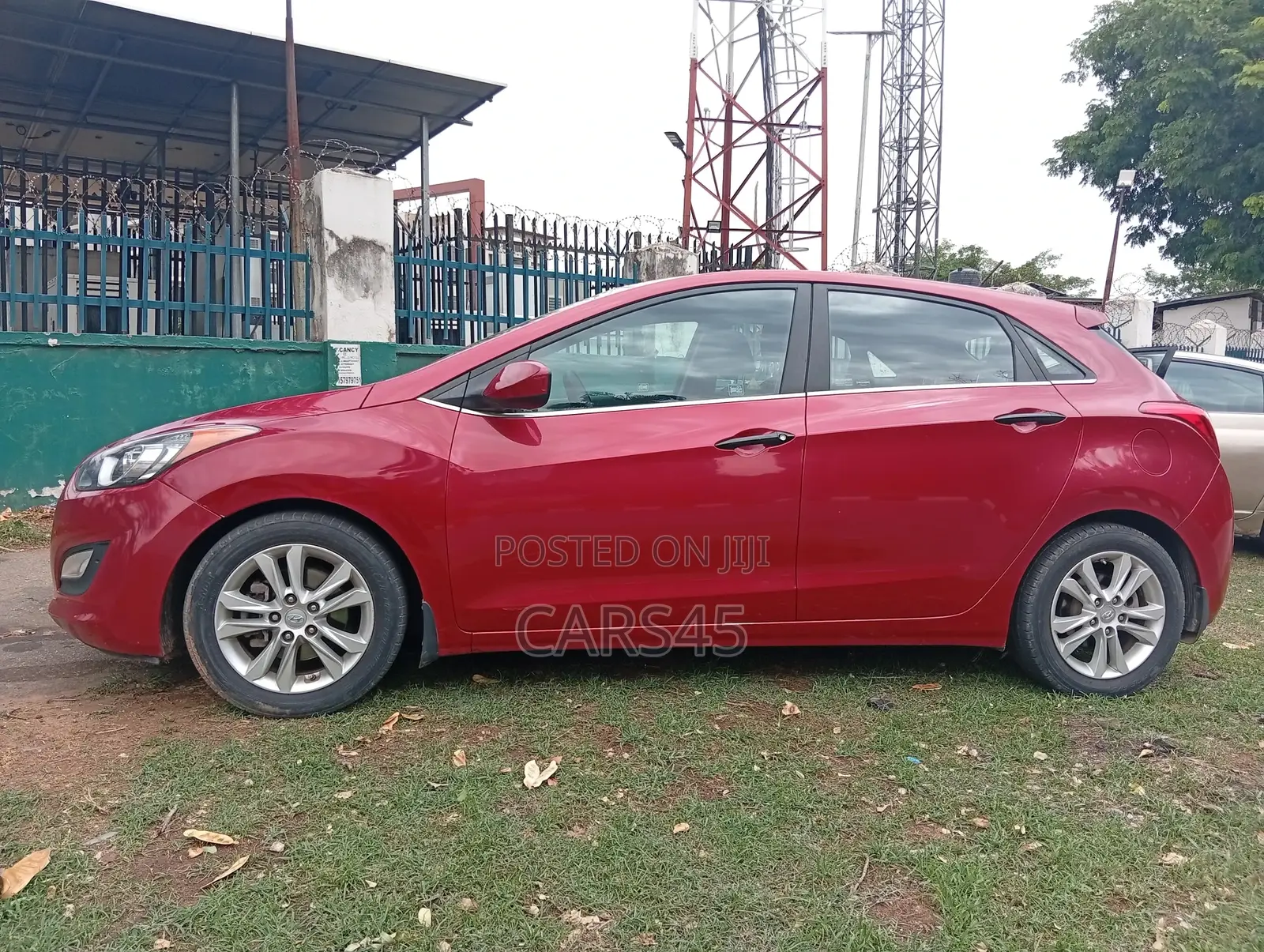 Hyundai Elantra 2015 Red