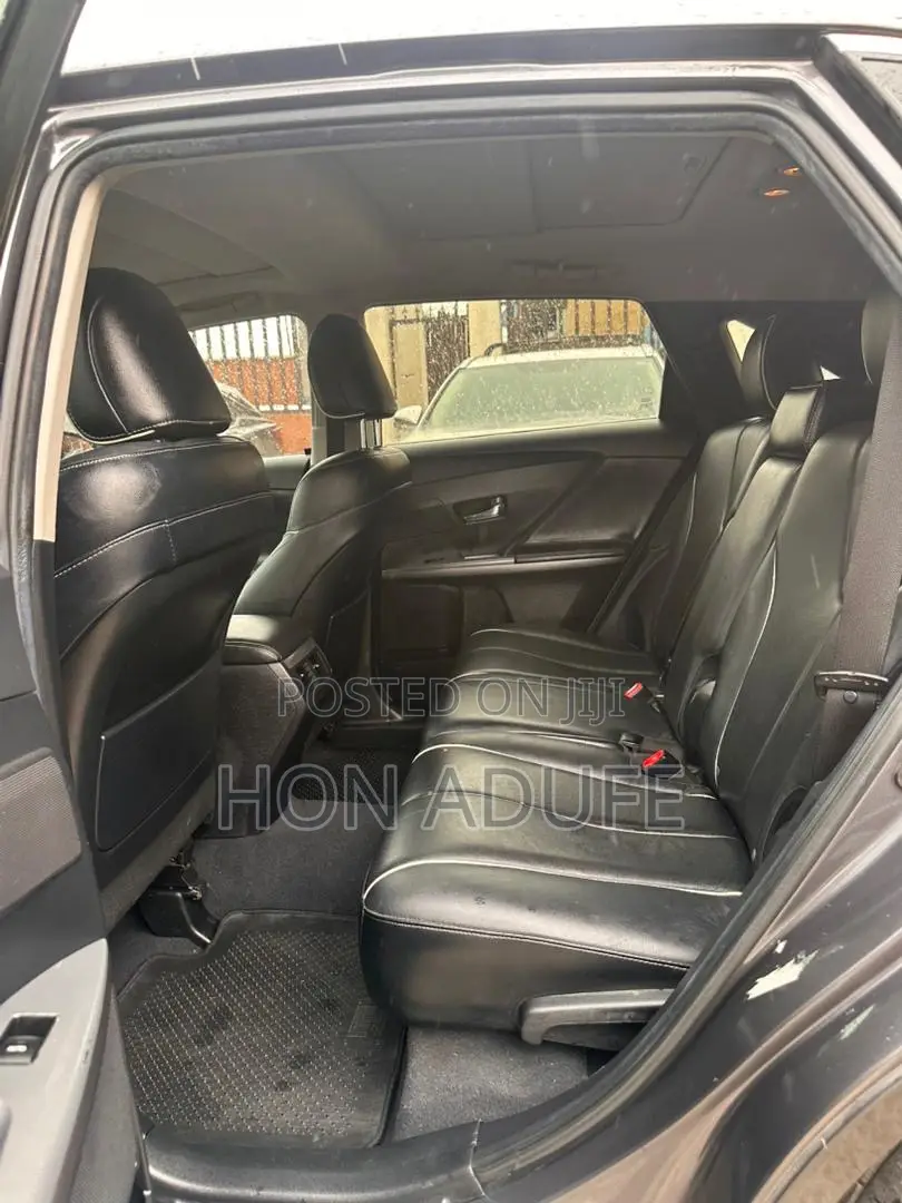 Toyota Venza 2014 Gray