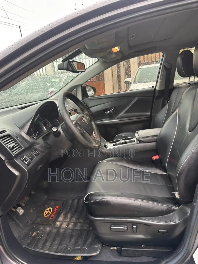 Toyota Venza 2014 Gray
