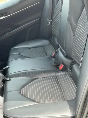 Toyota Camry SE 2021 Black