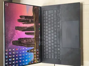 Laptop Dell Precision 5550 32GB Intel Core i7 SSD 750GB