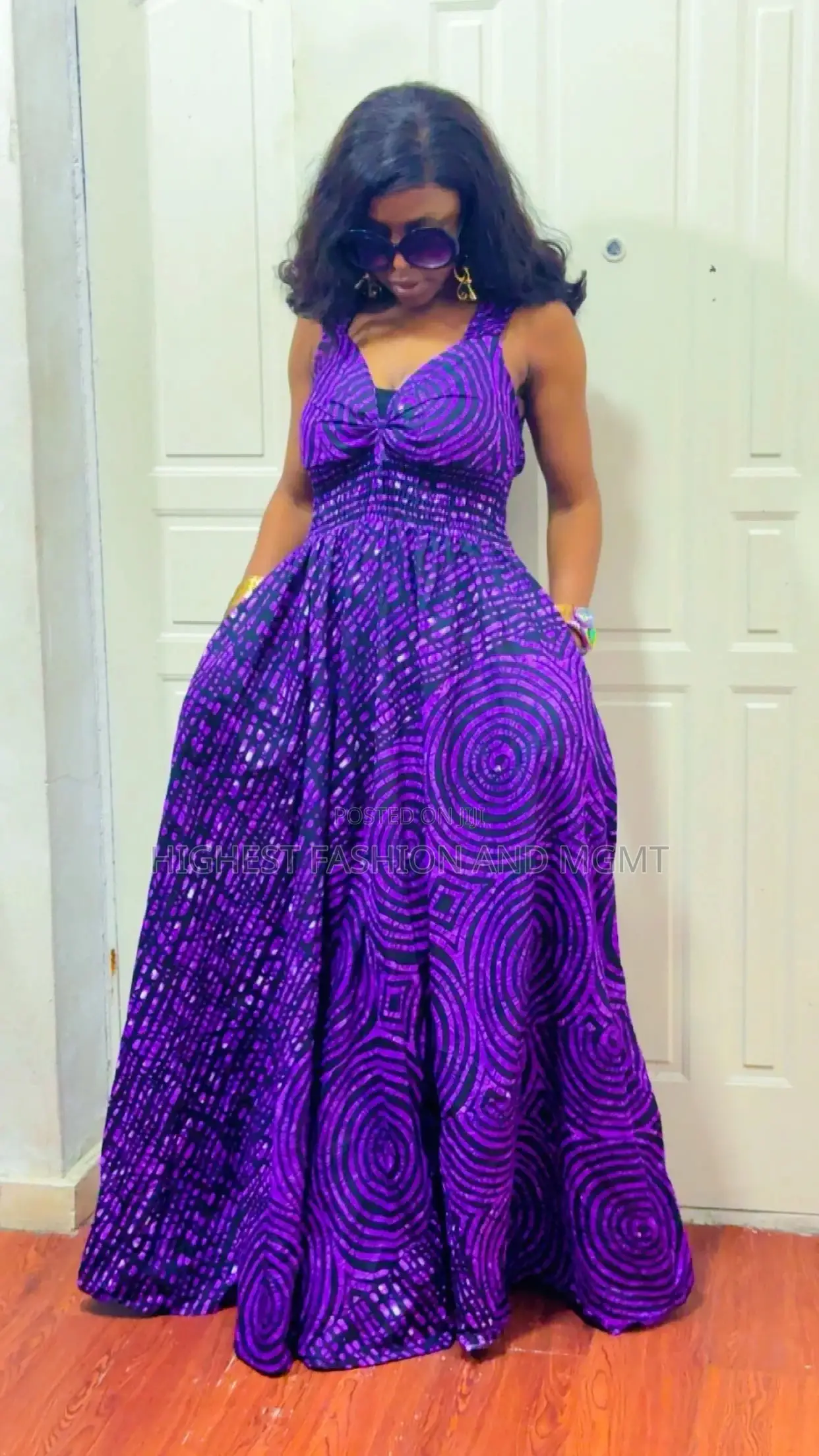 Armless Gown With Pockets - Style 360