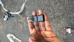 Fuel Tank Pressure Sensor for W205 C300 2015/20 Model