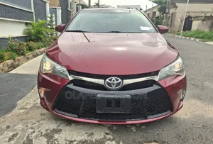 Toyota Camry 2015 Red