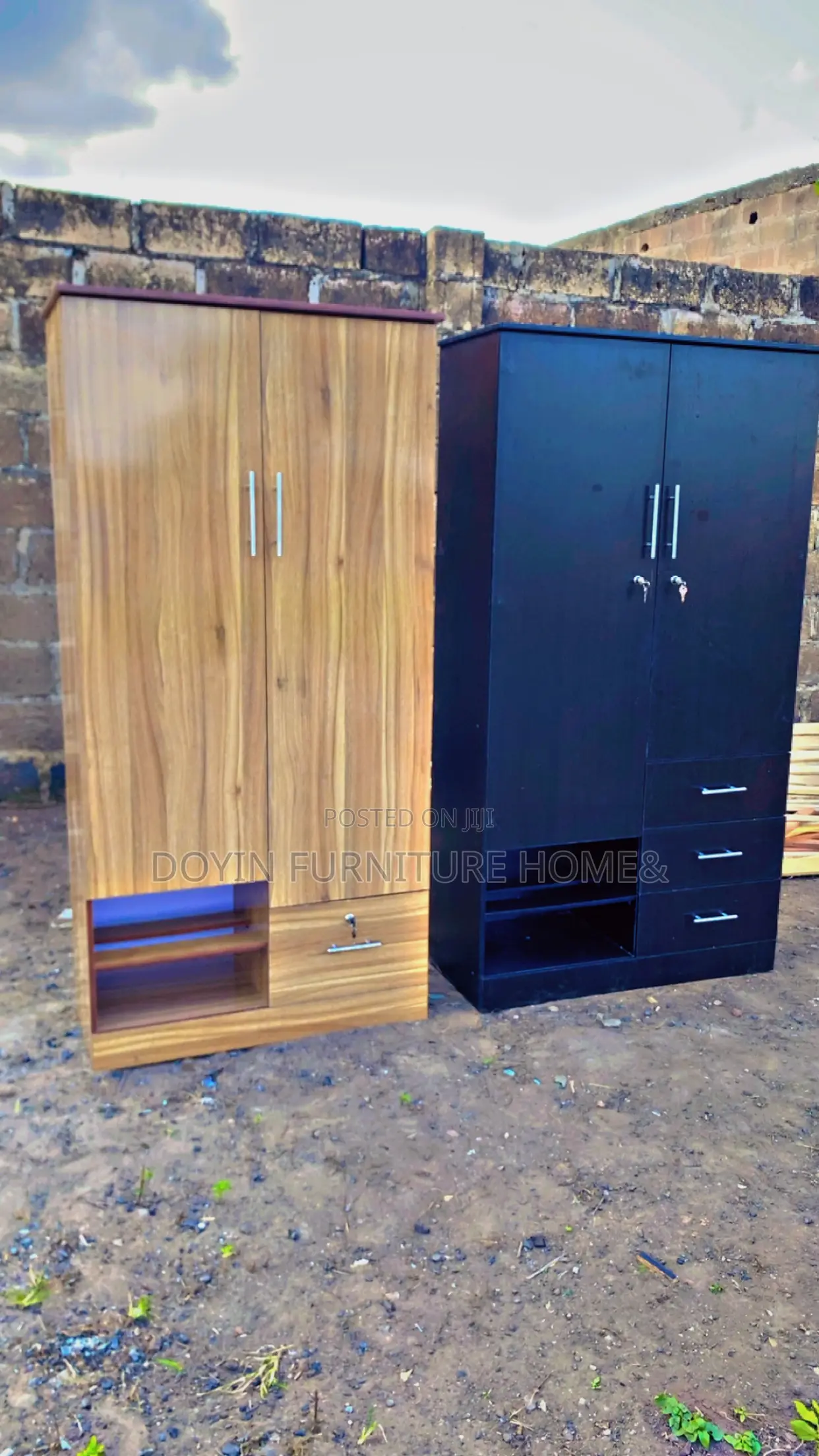 Two Doors Warderobe