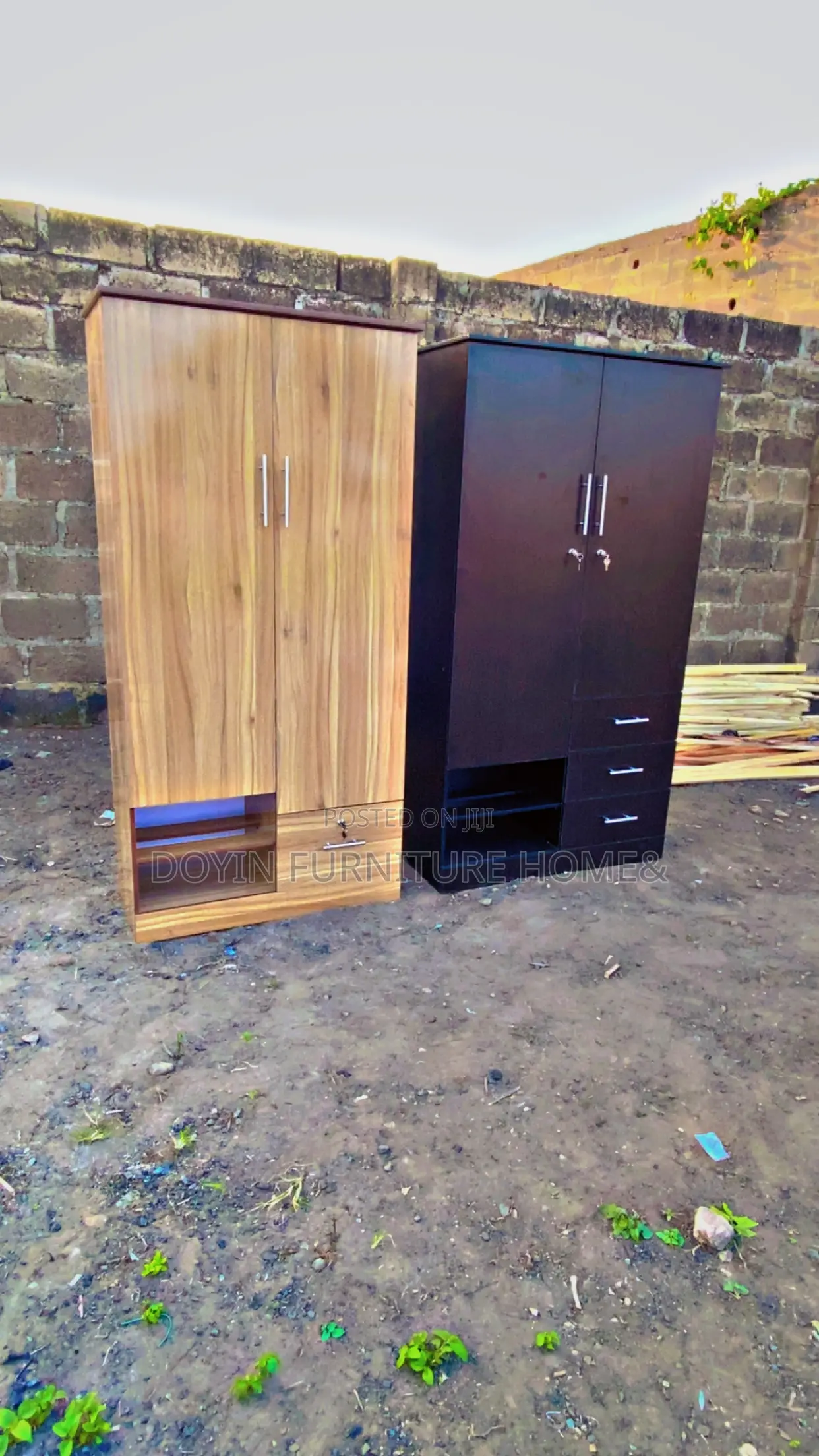 Two Doors Warderobe