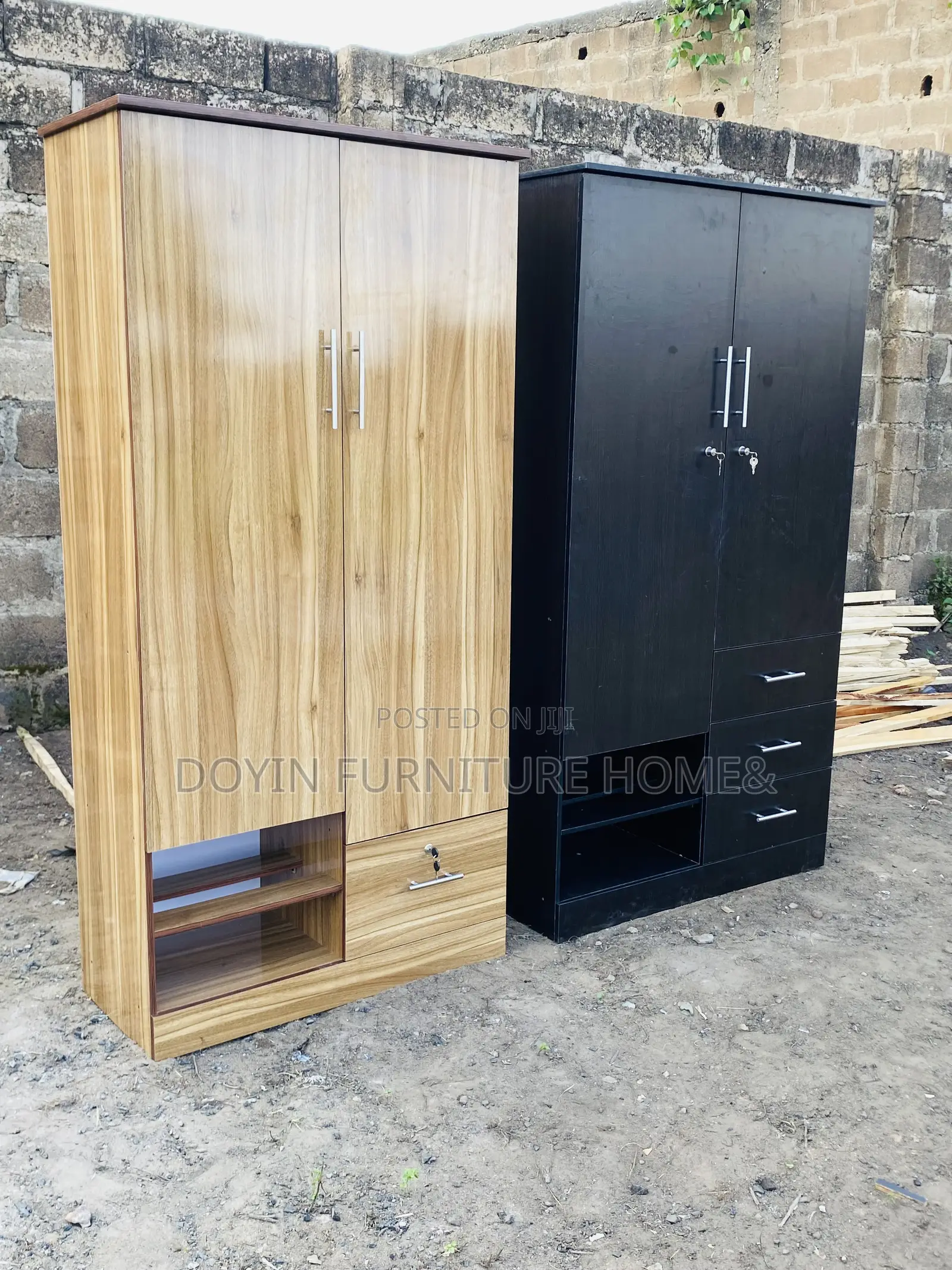 Two Doors Warderobe