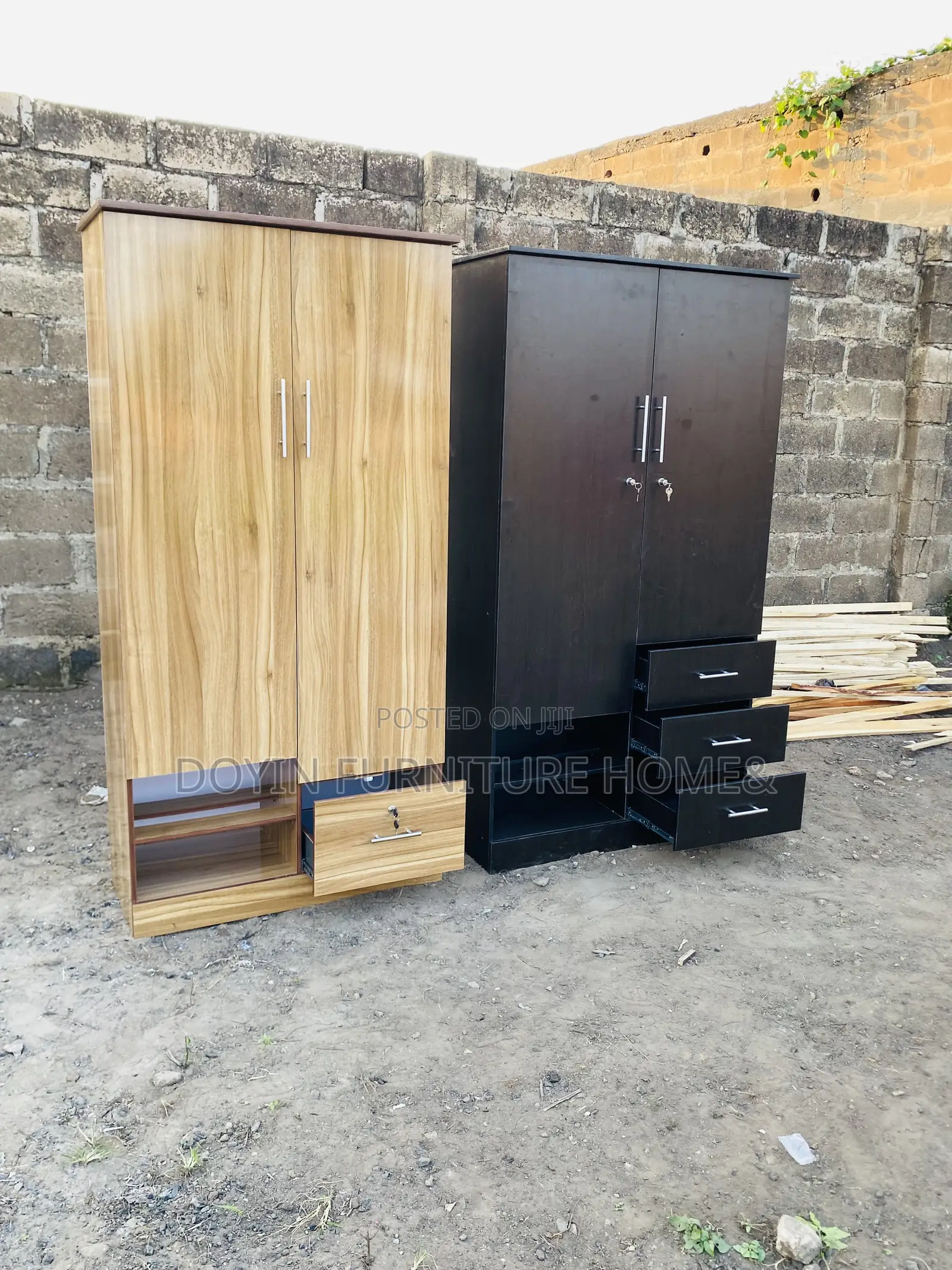 Two Doors Warderobe