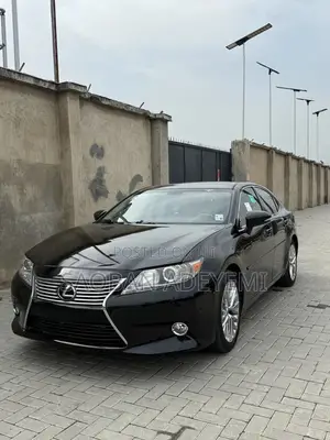 Lexus ES 2015 Black