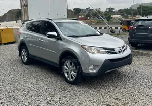 Toyota RAV4 2016 Silver