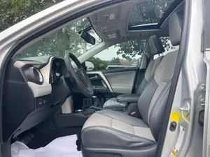 Toyota RAV4 2016 Silver