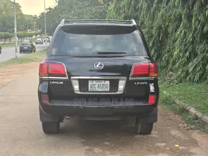 Lexus LX 570 AWD 2014 Black