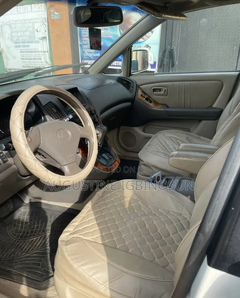 Lexus RX 2001 White