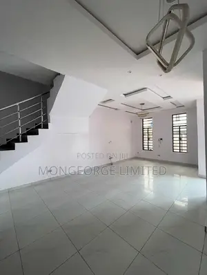 4bdrm Duplex in Lekki for rent